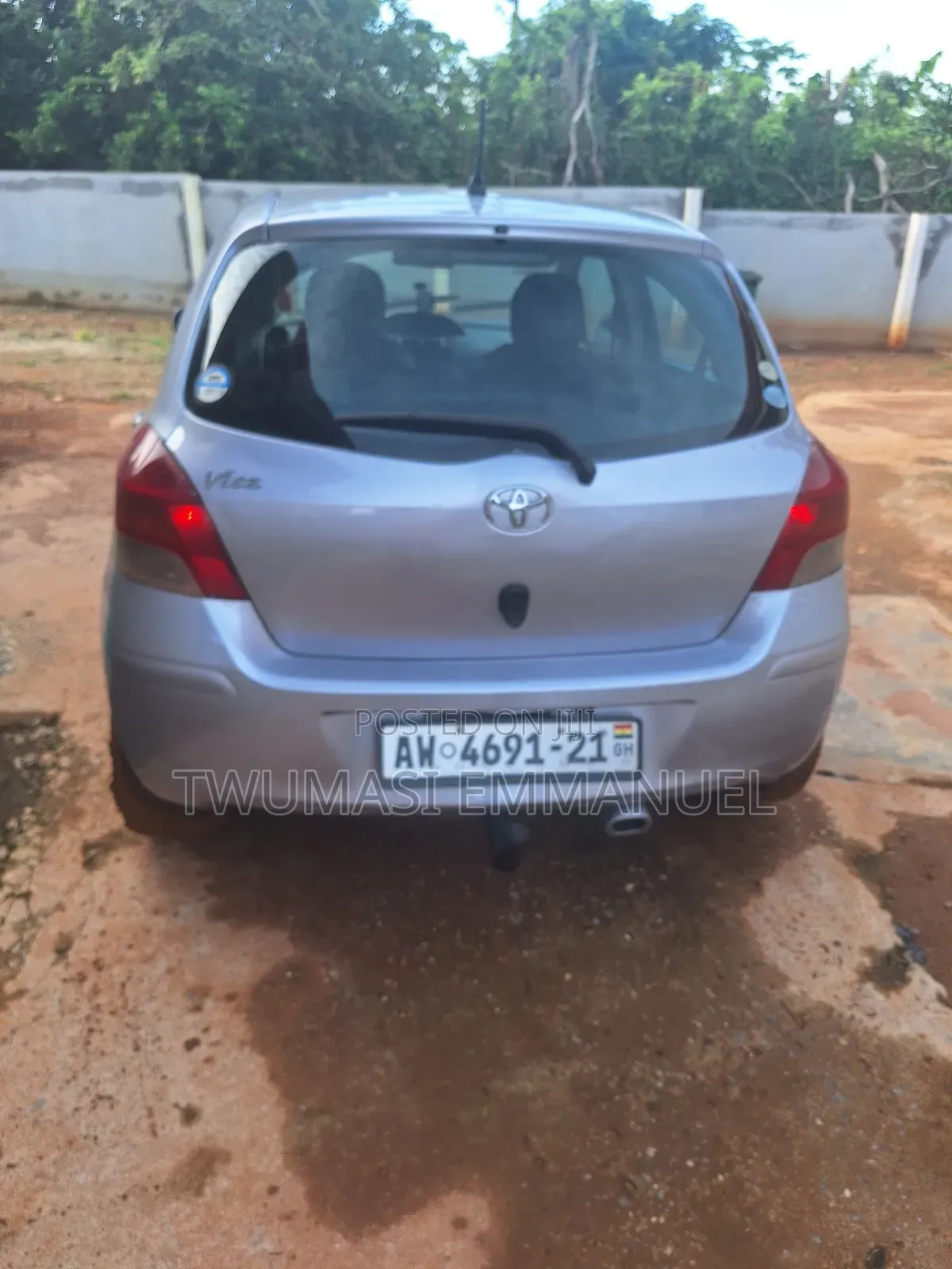 Toyota Vitz 1.3 AWD 5dr 2010 Gray