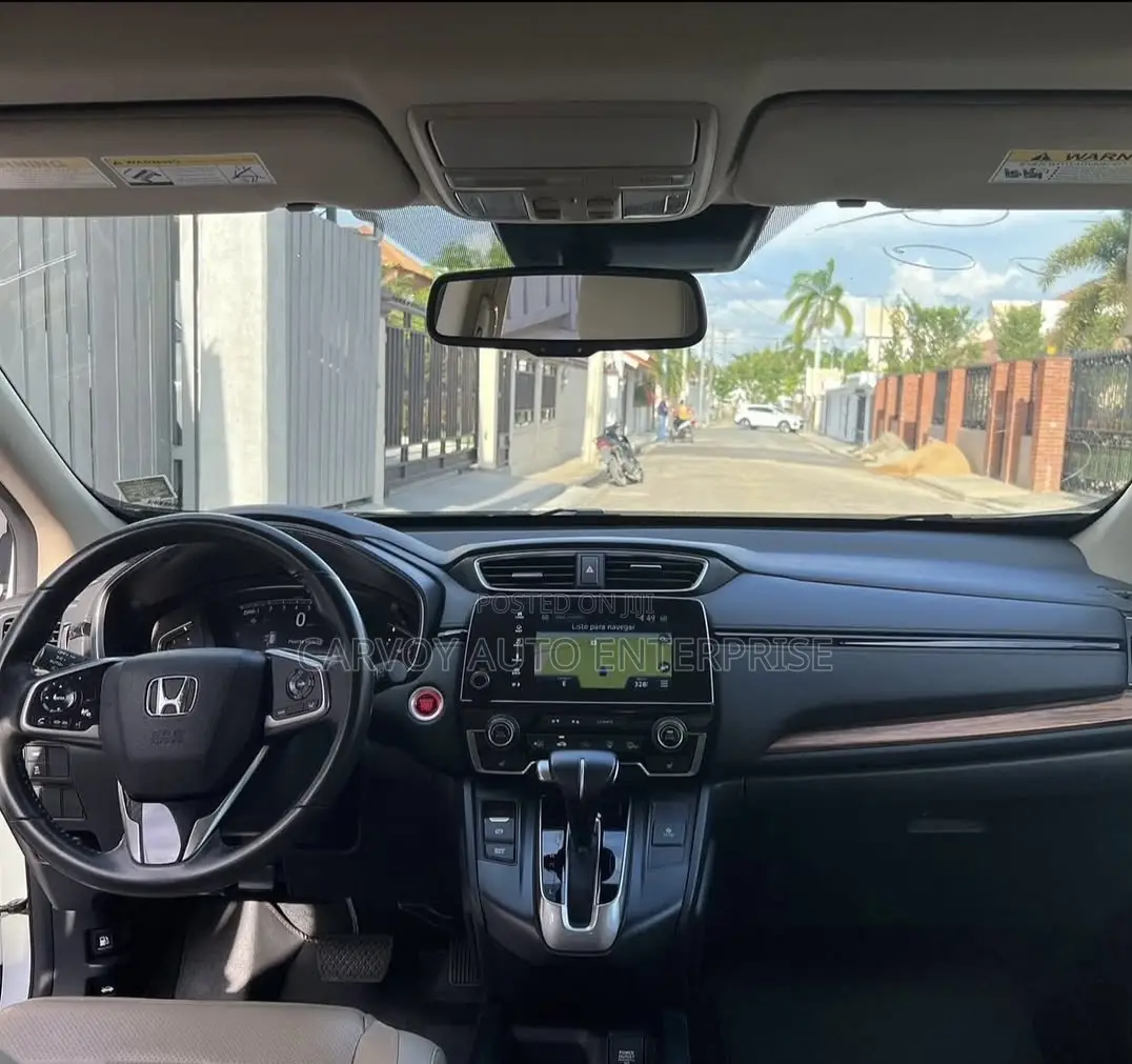 Honda CR-V Touring AWD 2019 White