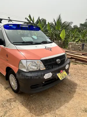 Toyota HiAce 2008 White