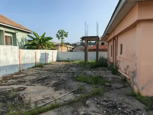 5bdrm House in Atonsu, Kumasi Metropolitan for rent
