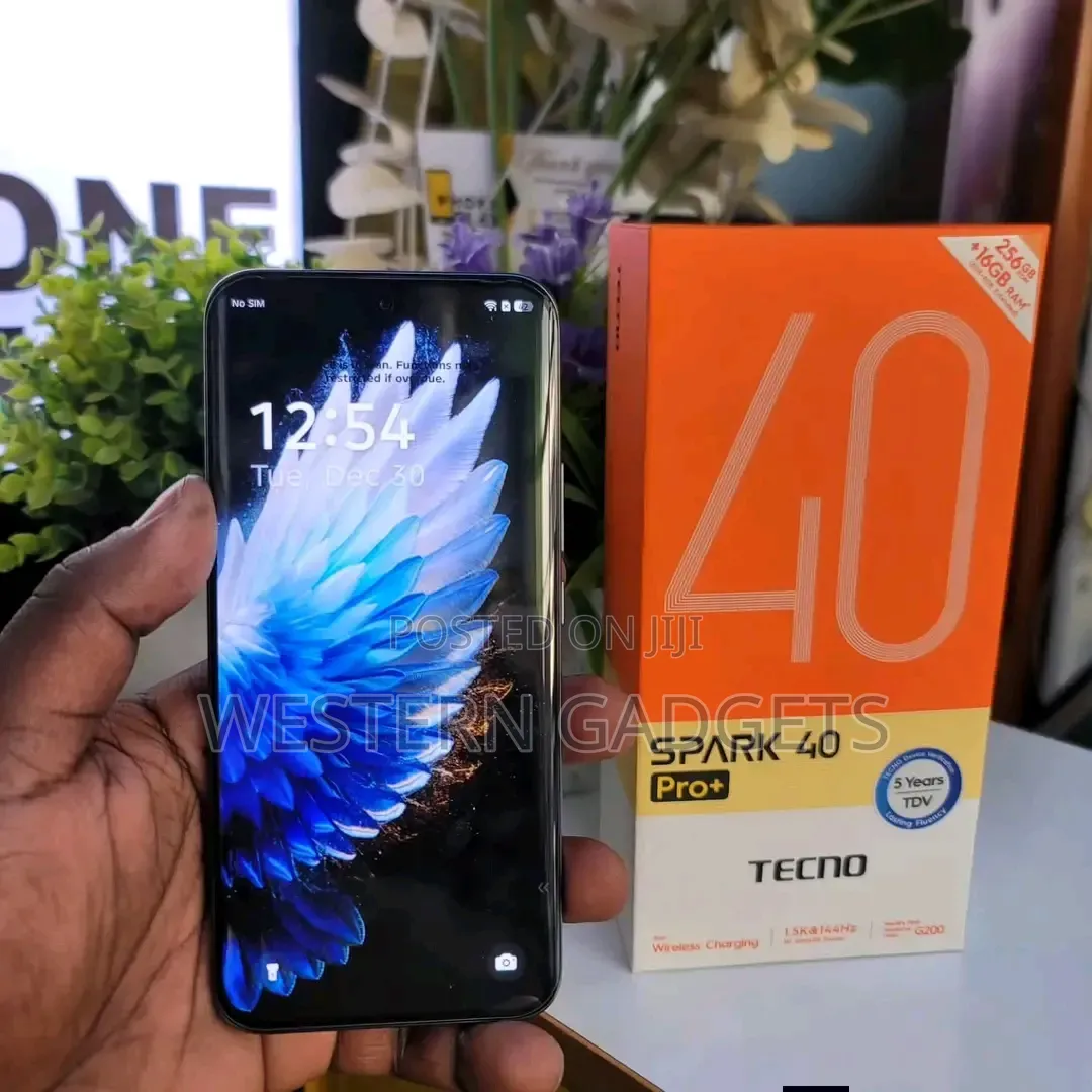 New Tecno Spark 40 Pro+ 256 GB Black