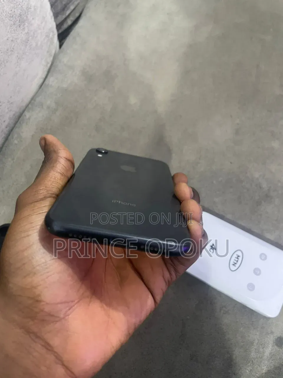 Apple iPhone XR 64 GB Black