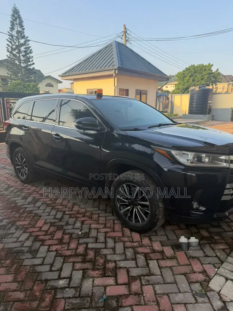 Toyota Highlander XLE 2019 Black