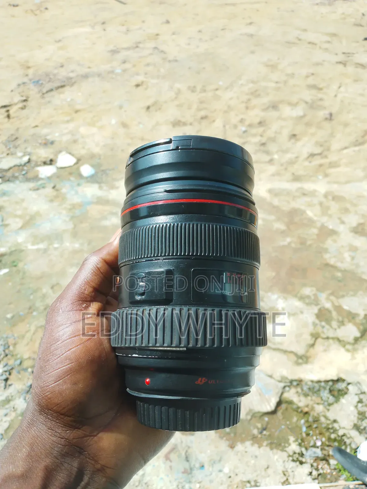 Canon Lens 24mm To 70mm F2.8