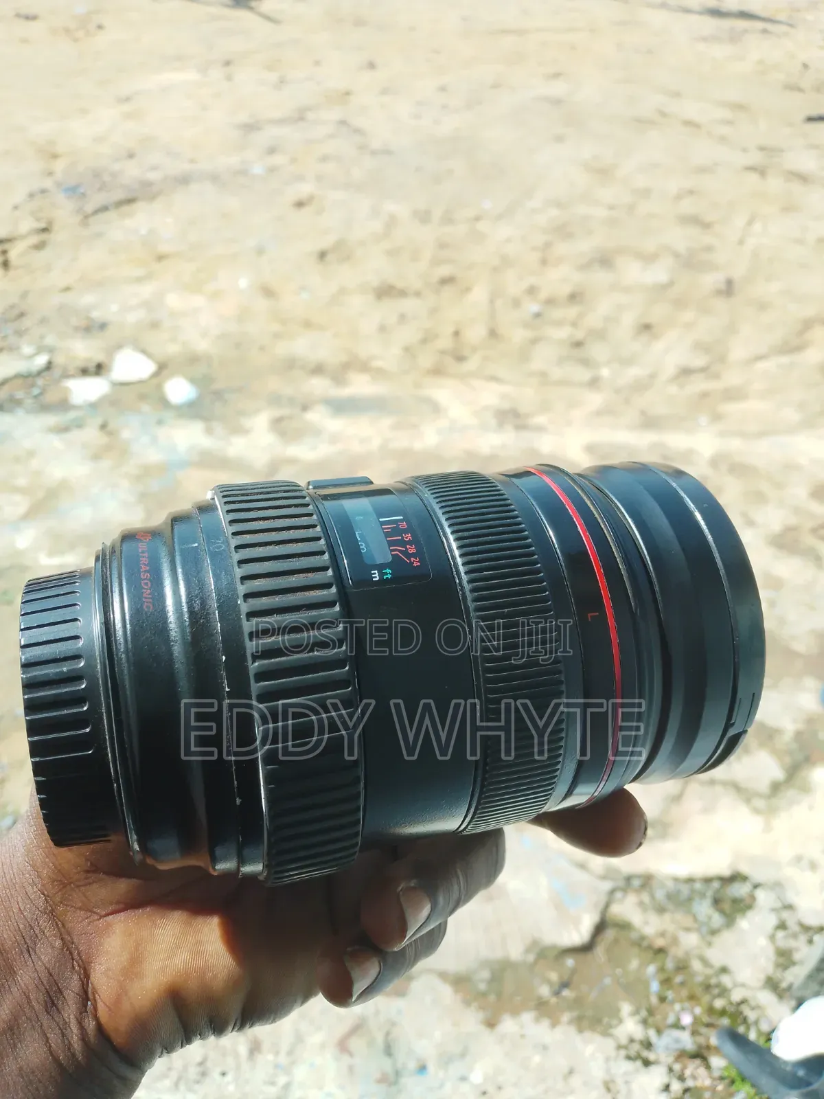 Canon Lens 24mm To 70mm F2.8