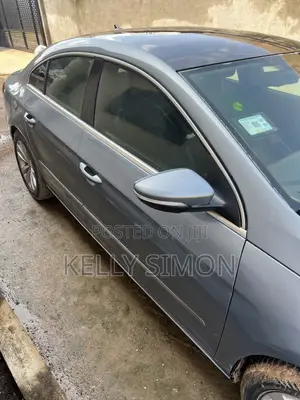 Volkswagen CC 2.0 Luxury 2011 Gray