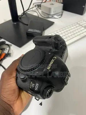 Cannon 5d Iv ( Mark 4)