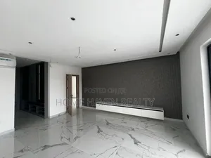 4bdrm House in Ashaley Botwe, Little Roses Area for sale