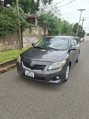 Toyota Corolla 2010 Silver