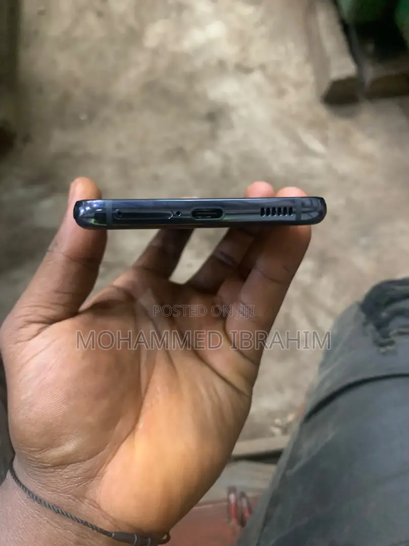 Samsung Galaxy S21 5G 128 GB Black