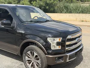 Ford F-150 2018 Black