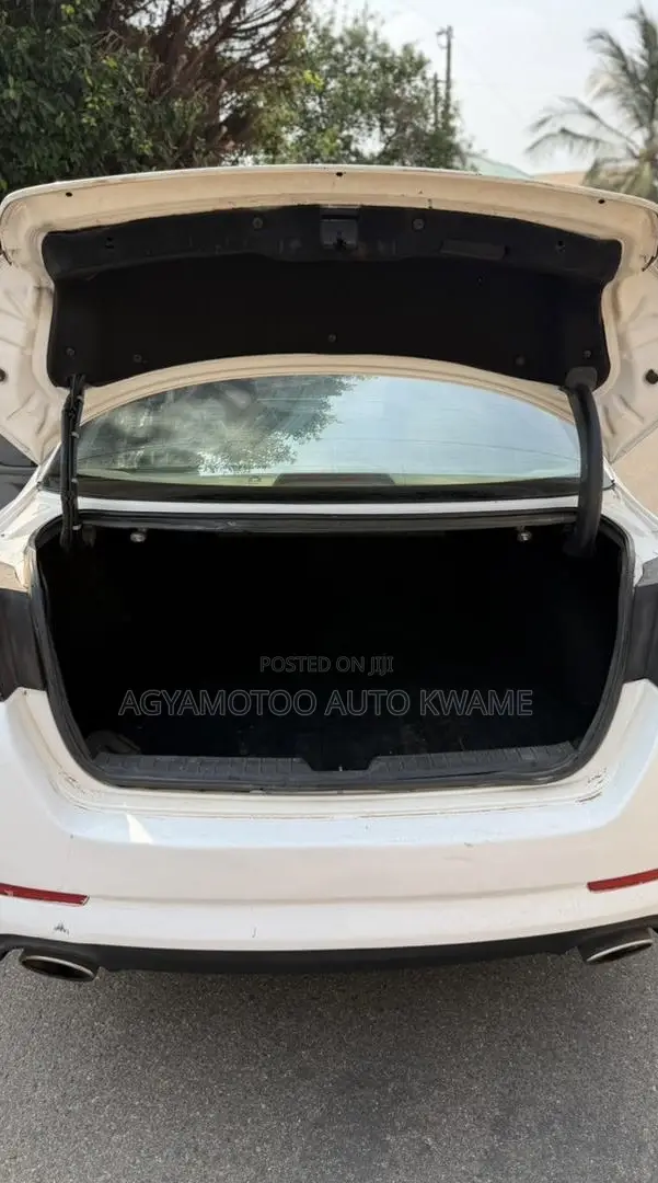 Kia Optima EX 4dr Sedan (2.4L 4cyl 6A) 2013 White