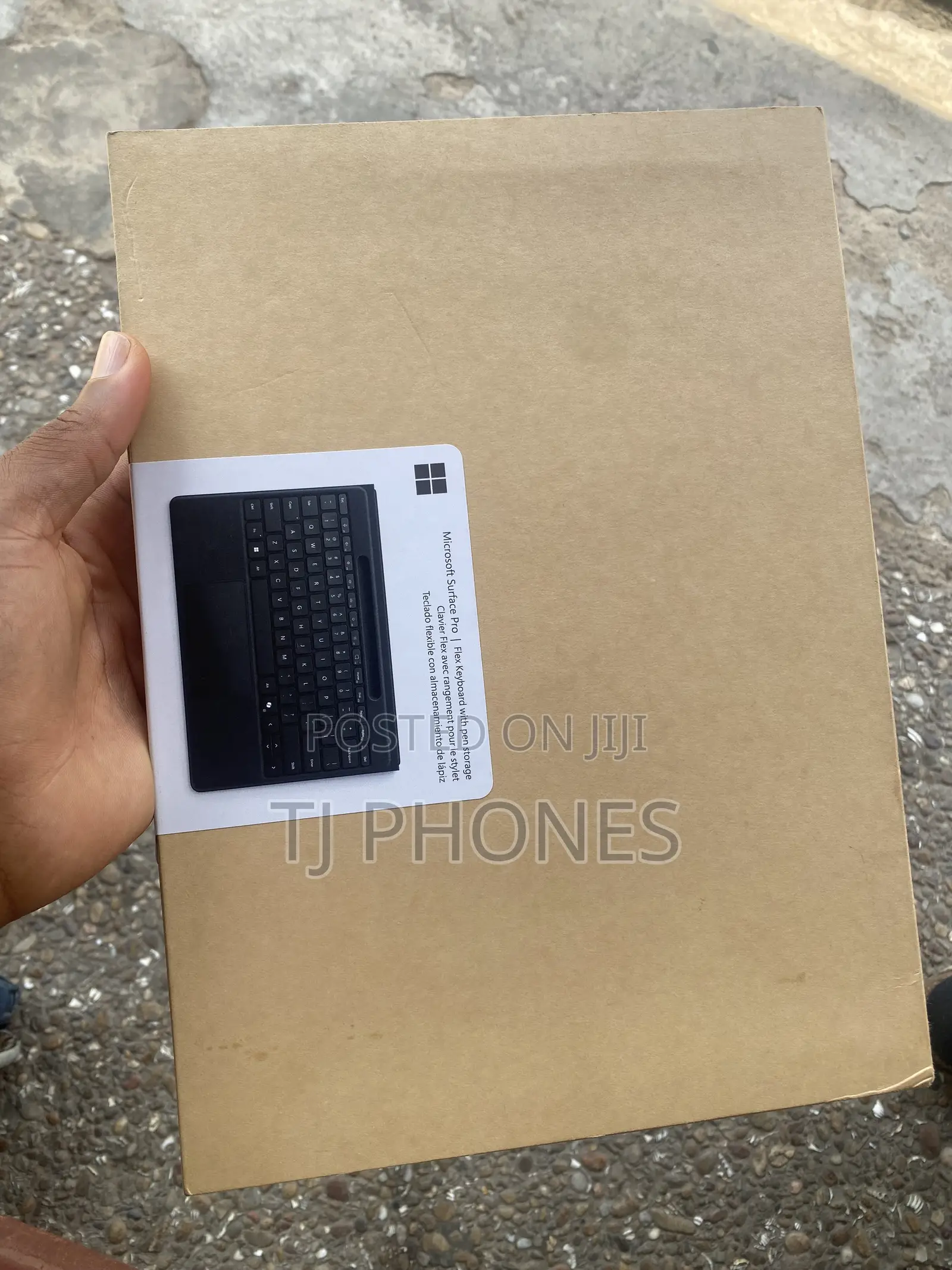 Microsoft Surface Pro | Flex Keyboard With Pen Storage