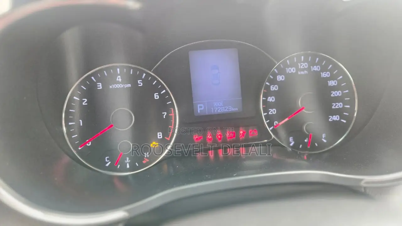 Kia Cerato 2016 Silver