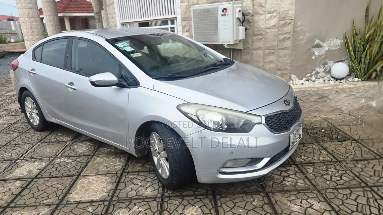 Kia Cerato 2016 Silver