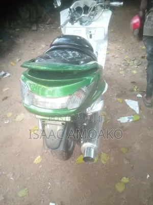 Yamaha Majesty 2019 Green