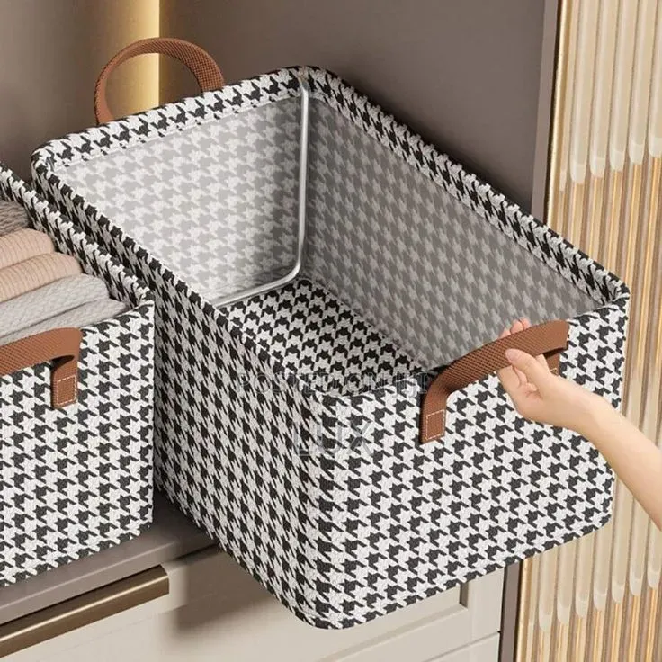 Wardrobe Organizer – Space-Saving Clothes Storage Shelf