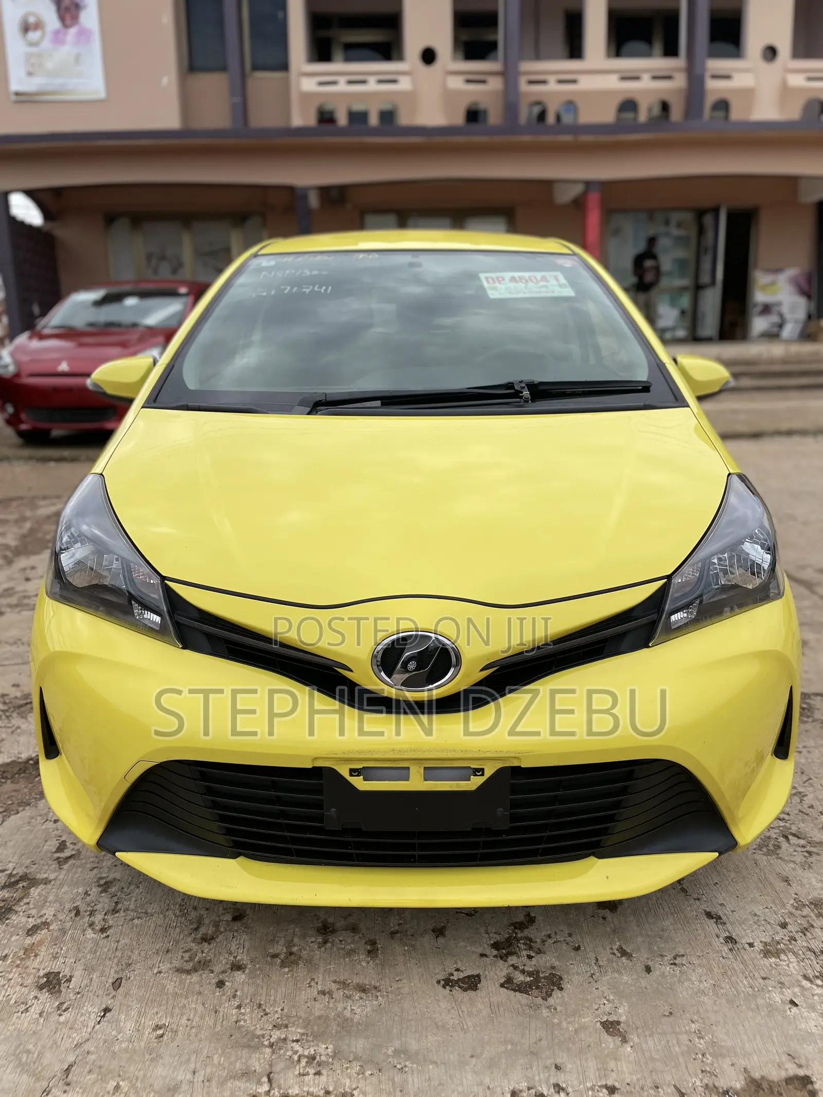Toyota Vitz 1.3 FWD 5dr 2015 Yellow