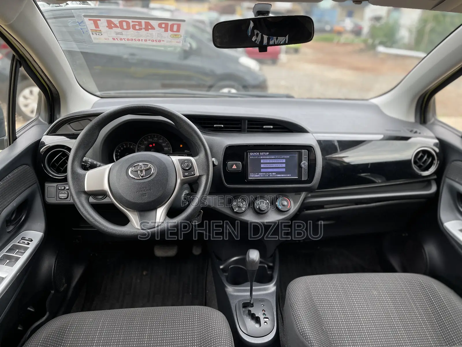 Toyota Vitz 1.3 FWD 5dr 2015 Yellow