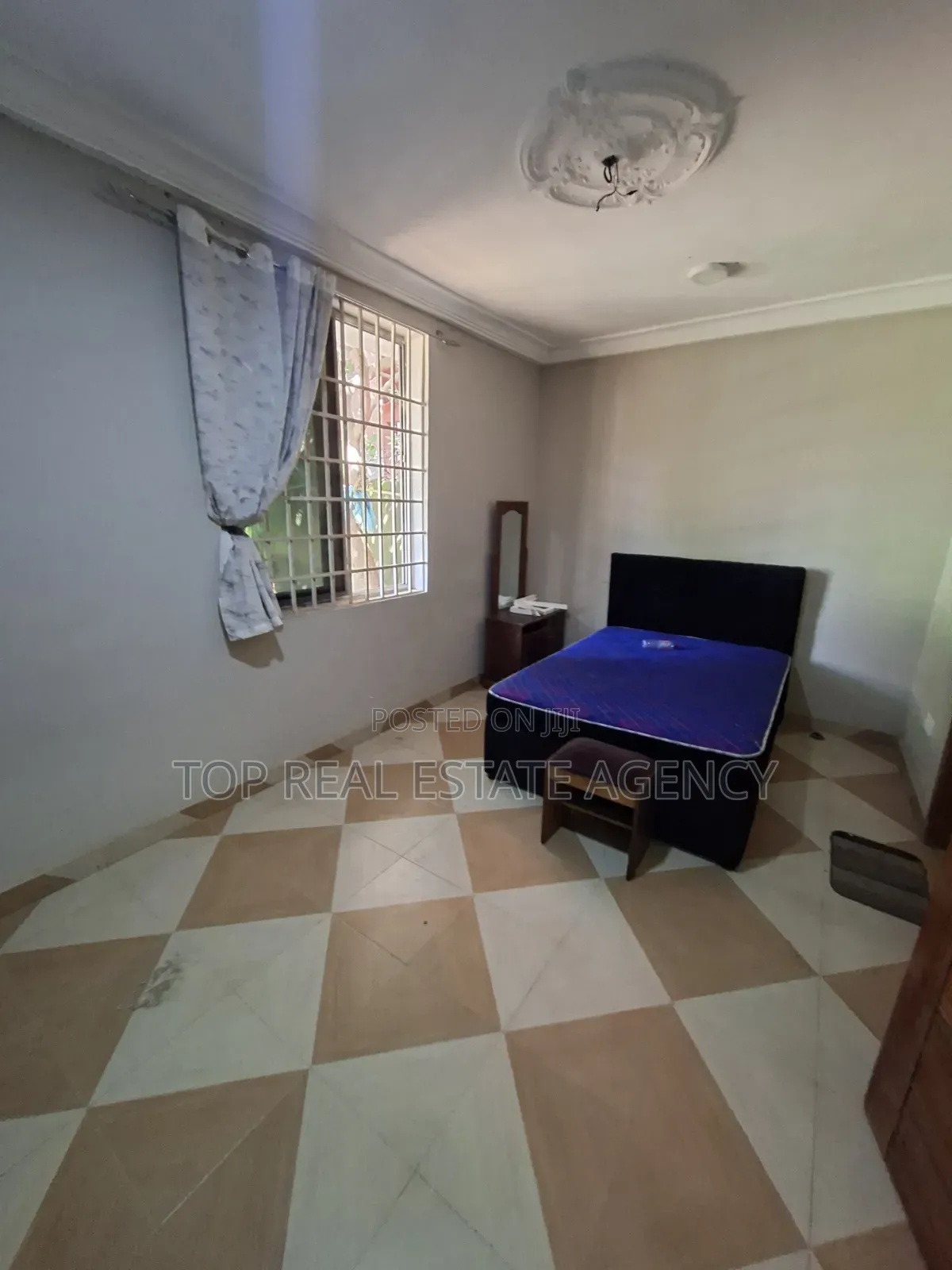 1bdrm Apartment in Ashogman Melcome, Ga East Municipal for rent