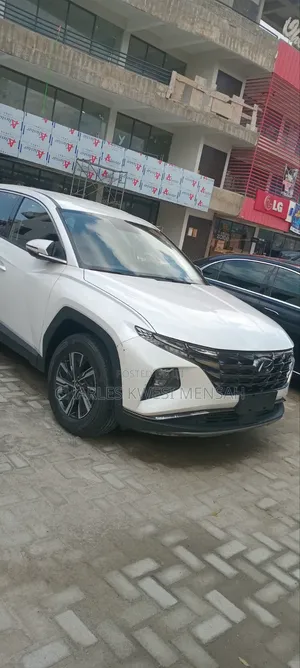 Hyundai Tucson 2024 White