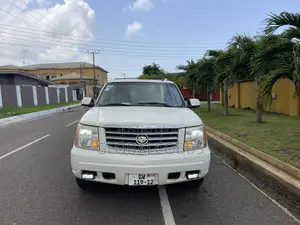 Cadillac Escalade 2012 White