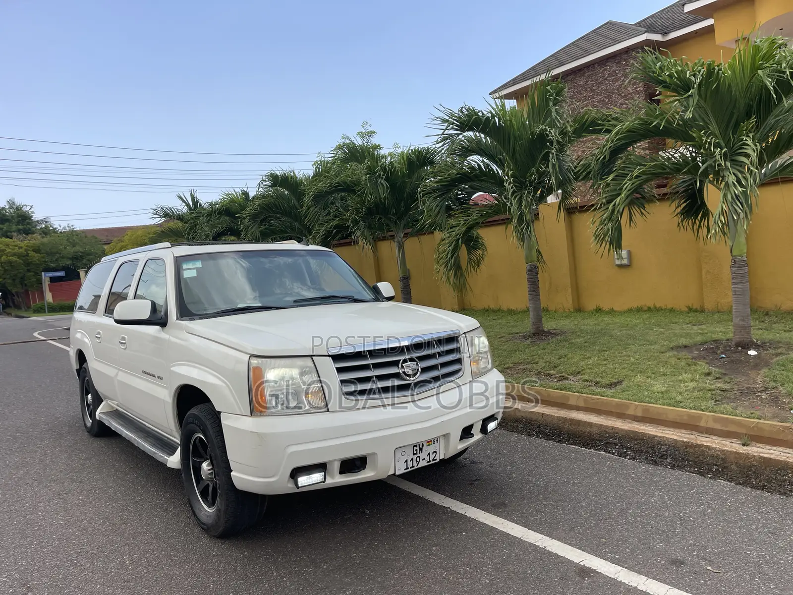 Cadillac Escalade 2012 White