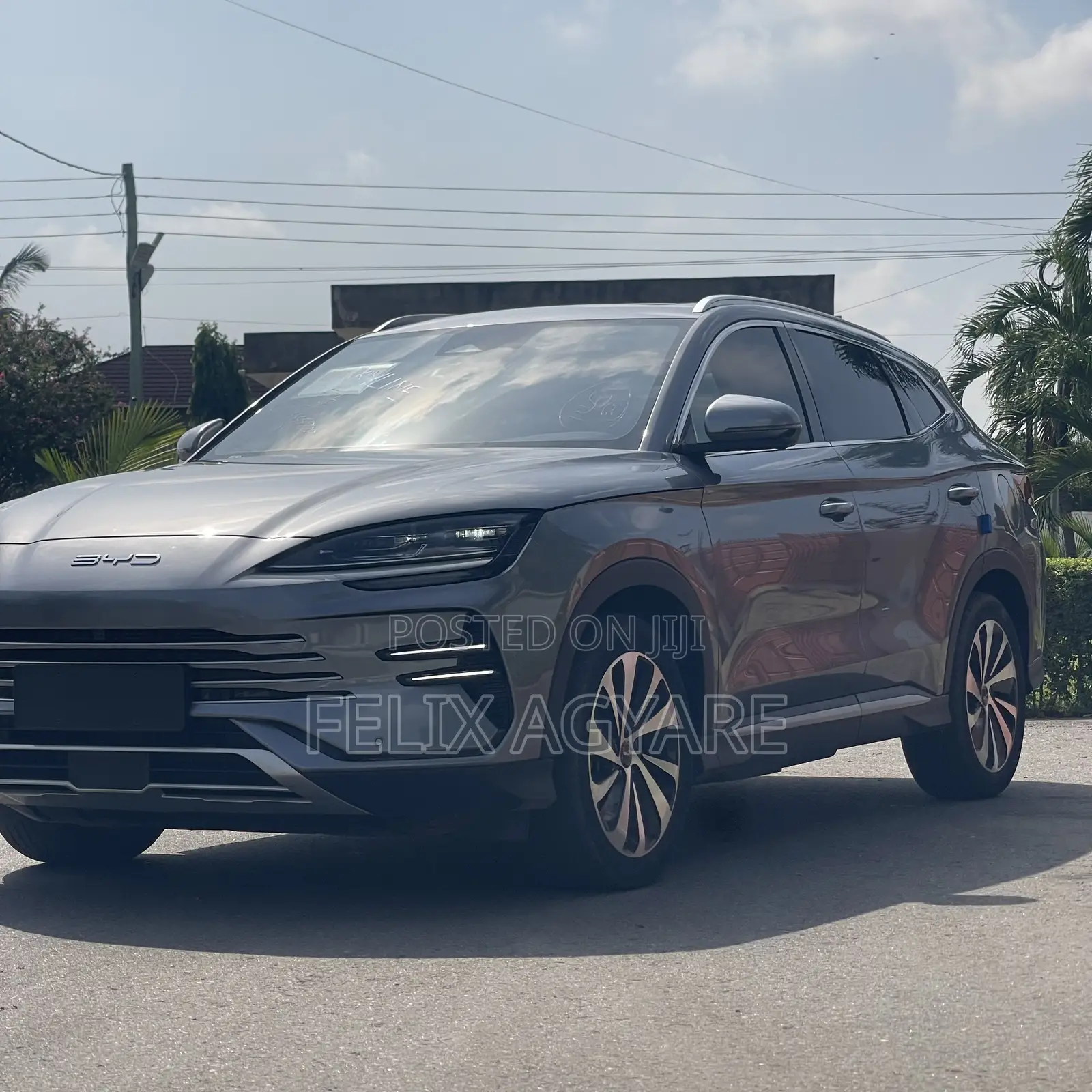 New BYD Song Plus DM-i 2024 Gray