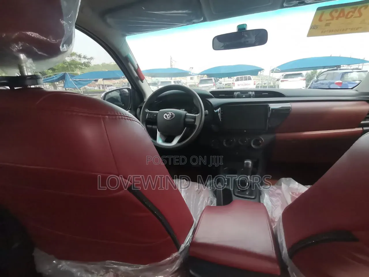 Toyota Hilux Revo Double Cab Deisel 2.4 AWD 2019 White