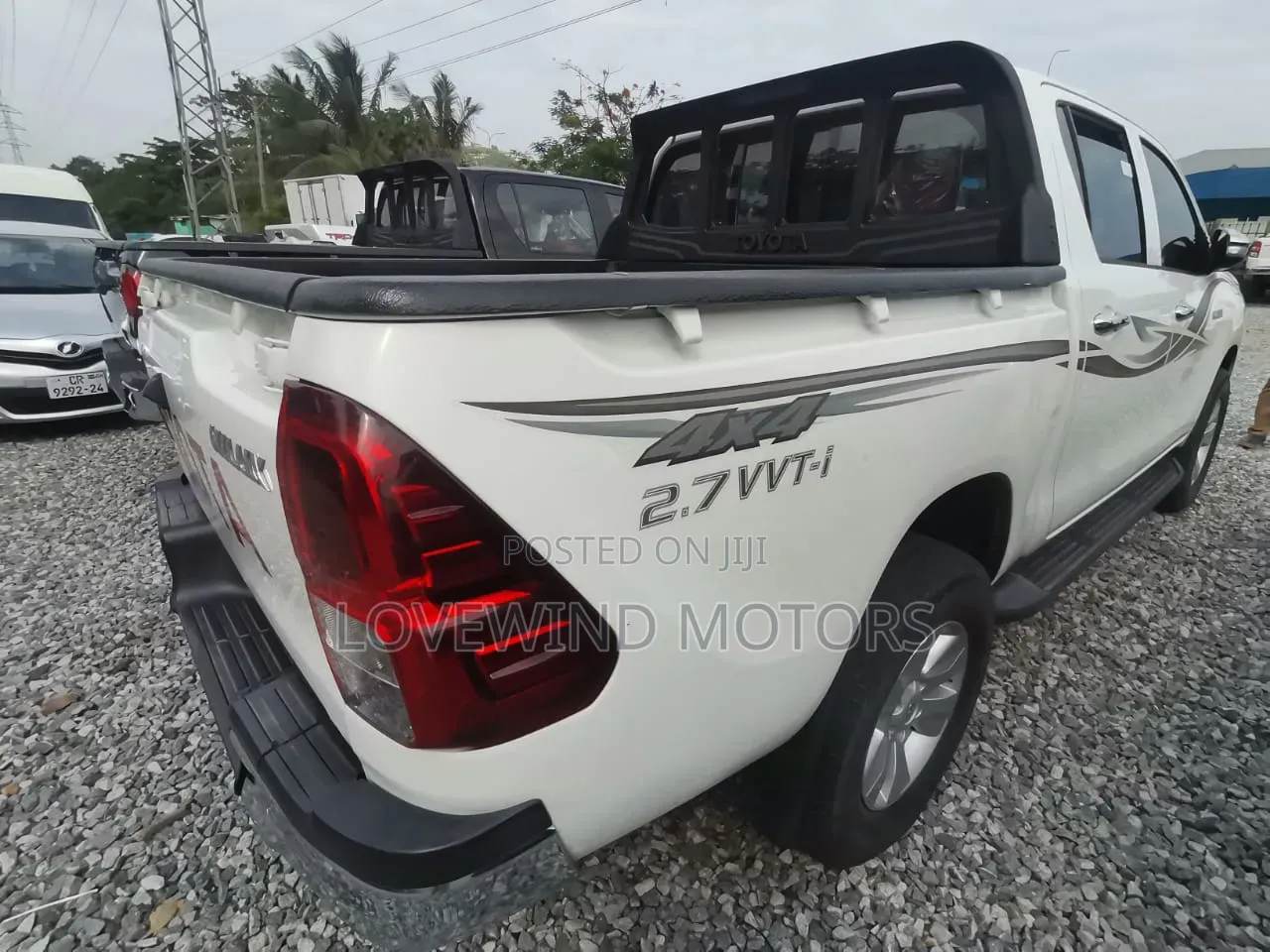 Toyota Hilux Revo Double Cab Deisel 2.4 AWD 2019 White