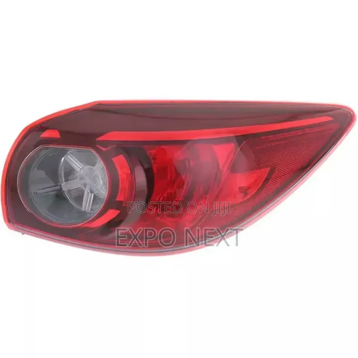 Mazda 3 Axela Sedan 2014-2016 Tail Light