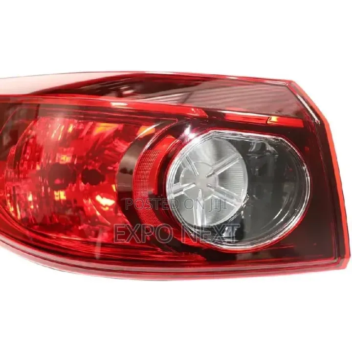 Mazda 3 Axela Sedan 2014-2016 Tail Light