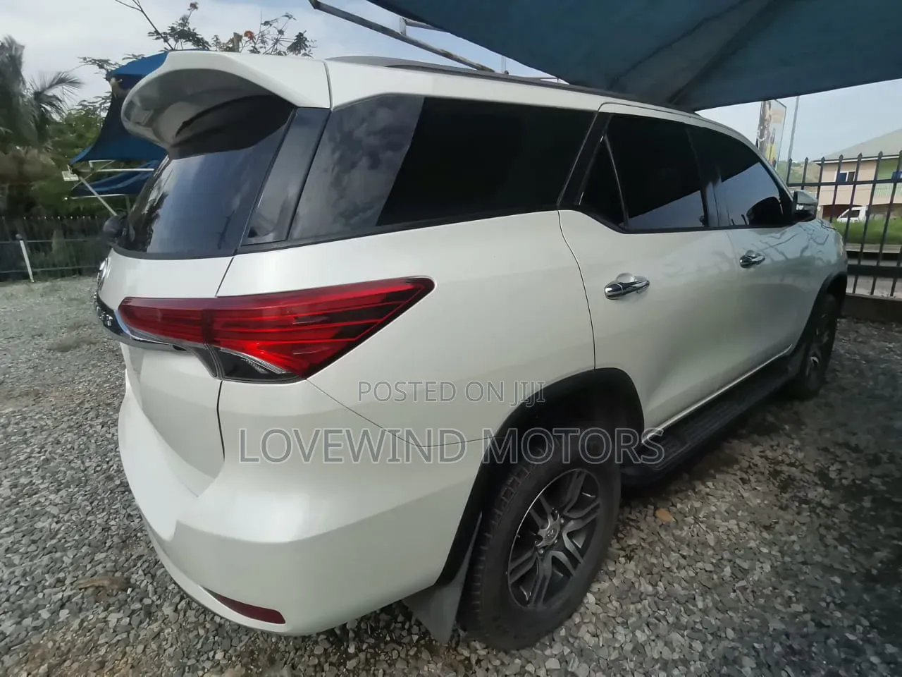 Toyota Fortuner 2.7 AWD 2014 White