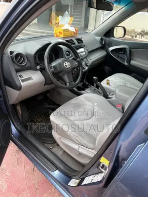 Toyota RAV4 2.5 4x4 2012 Blue