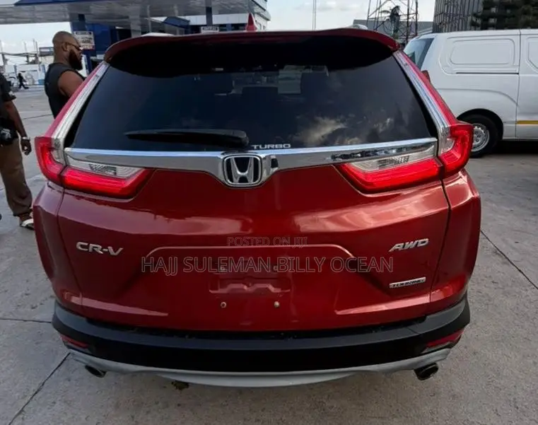Honda CR-V 2019 Red