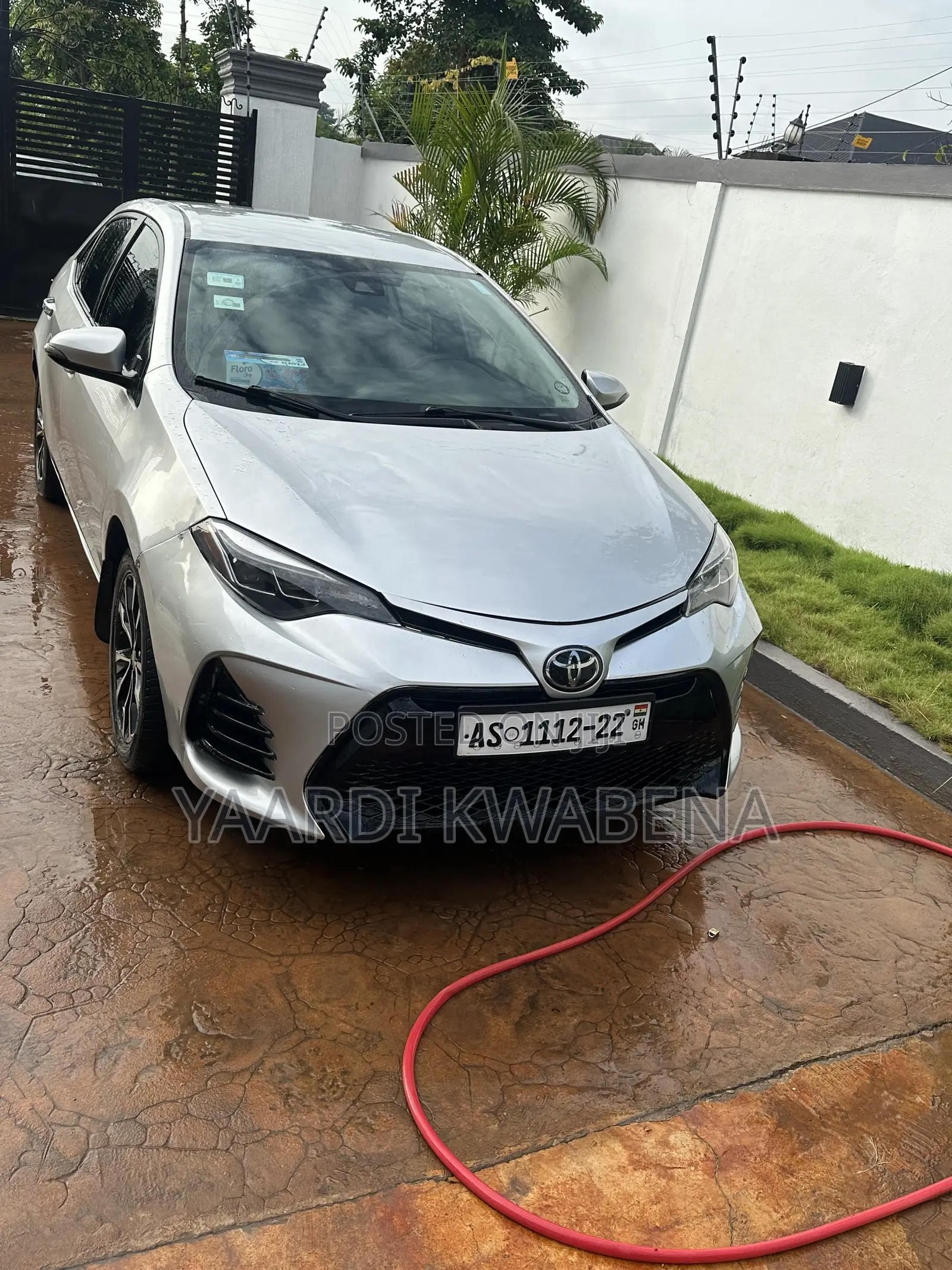 Toyota Corolla SE Special Edition 4dr Sedan (1.8L 4cyl CVT) 2017 Silver