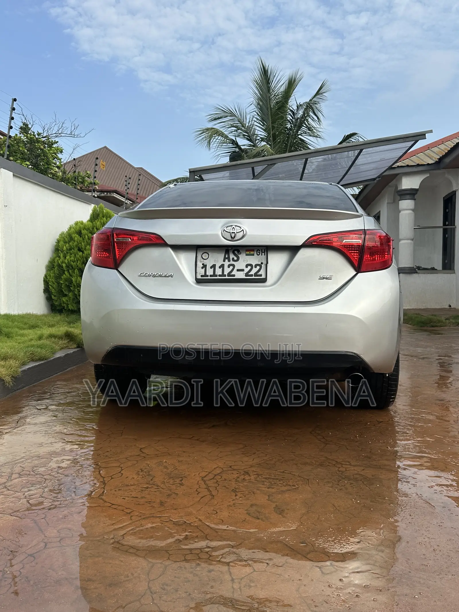Toyota Corolla SE Special Edition 4dr Sedan (1.8L 4cyl CVT) 2017 Silver
