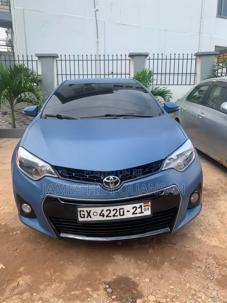 Toyota Corolla 2016 Blue