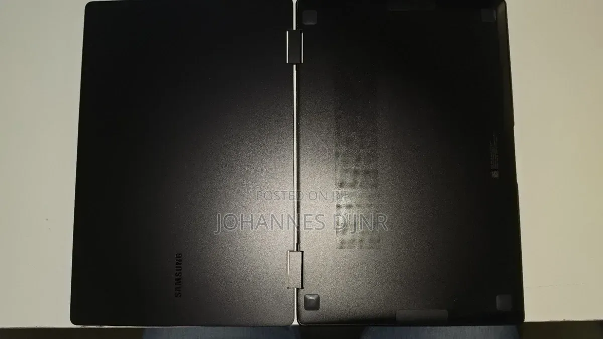 Laptop Samsung Galaxy Book 2 8GB Intel Core i5 SSD 512GB