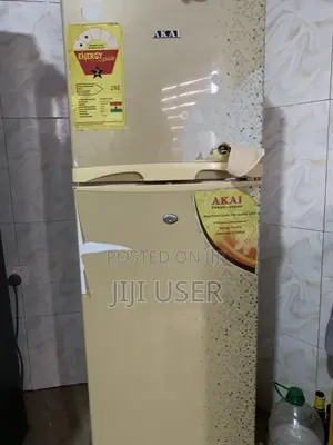 Akai Double-Door Fridge–Energy Saving,Fast Cooling,Excellent Condition