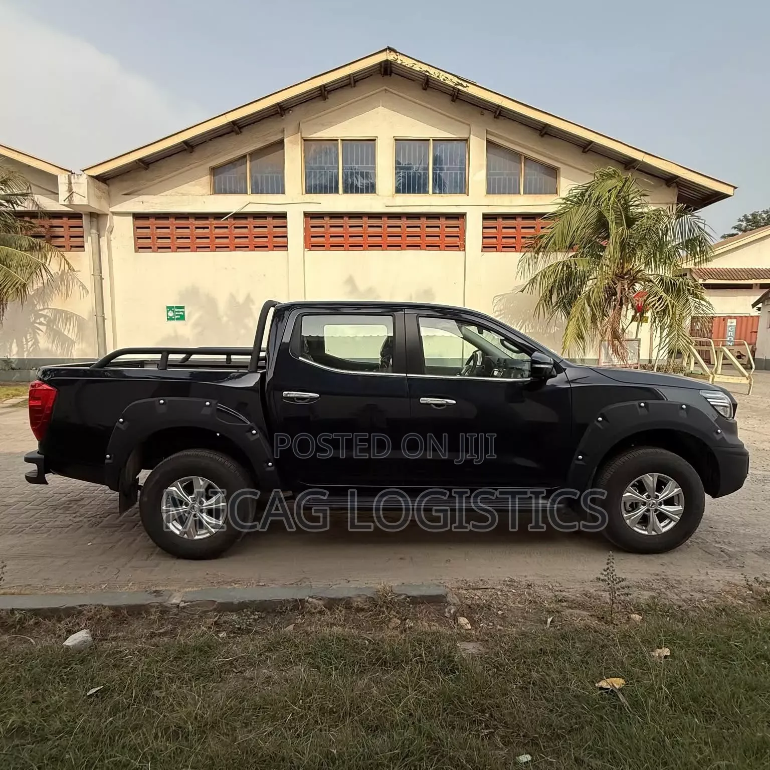 New Nissan Pick-Up 2025 Black