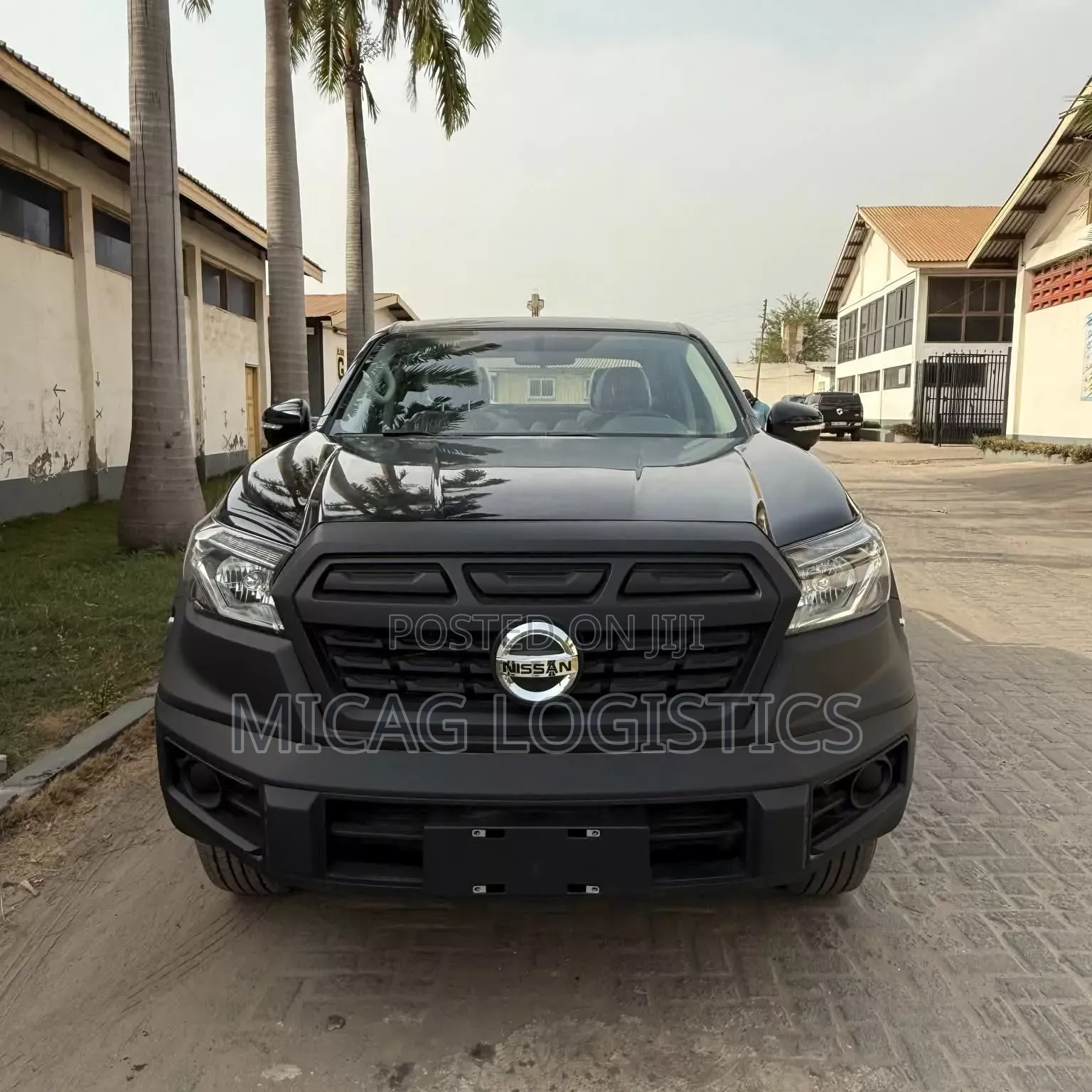 New Nissan Pick-Up 2025 Black