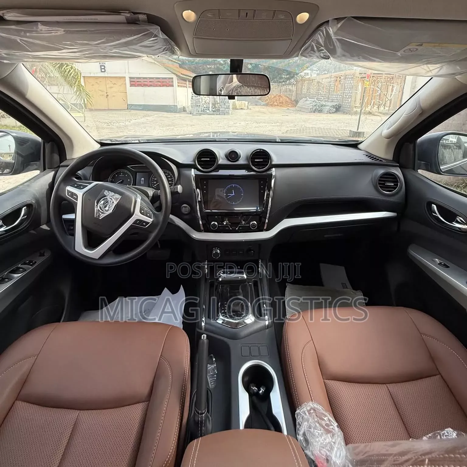 New Nissan Pick-Up 2025 Black