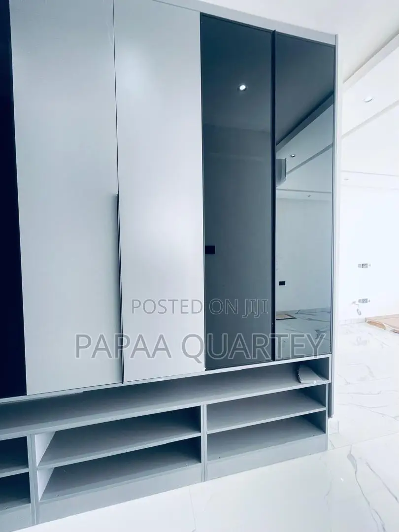 4bdrm House in Ashaley Botwe for sale