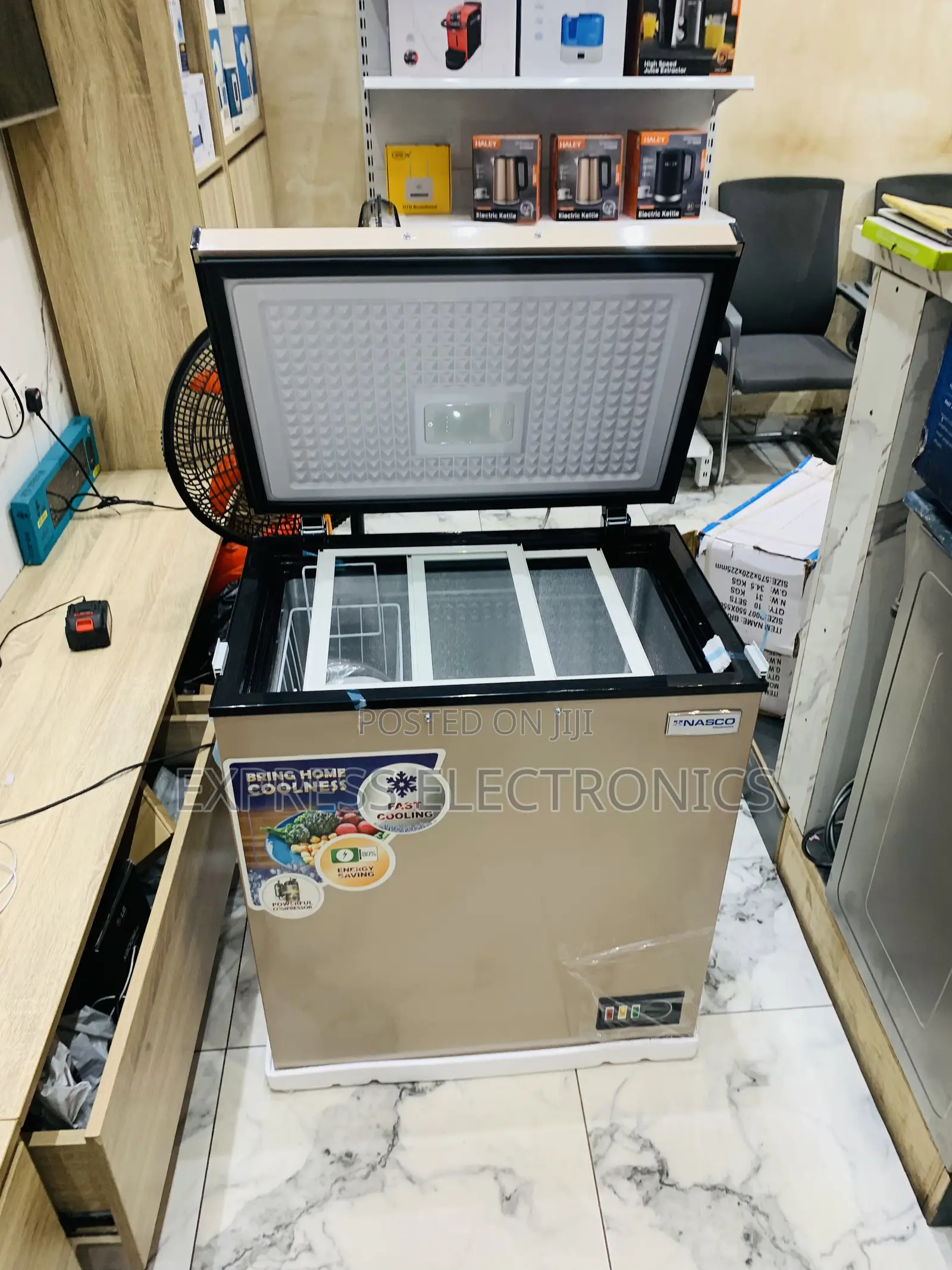 Energy Savings Chest Gold Single Door Freezer Nasco 150l