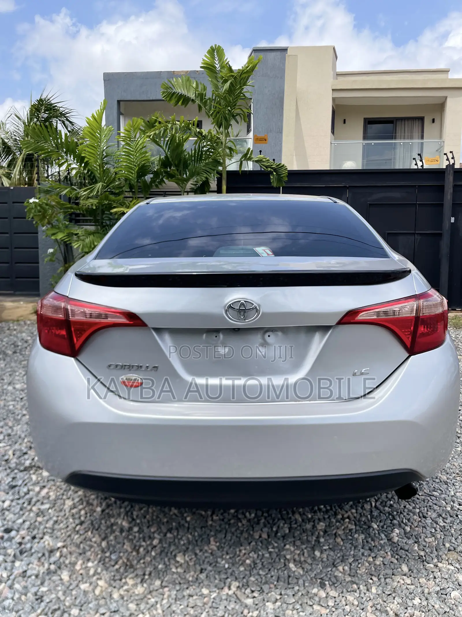 Toyota Corolla 2018 Silver