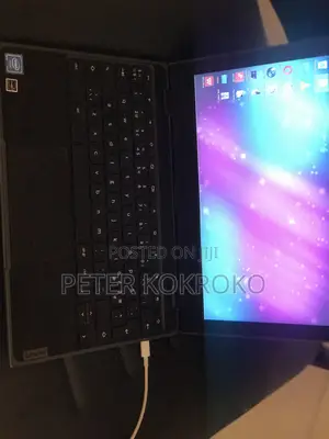 Laptop Lenovo 4GB HDD+SSD 128GB