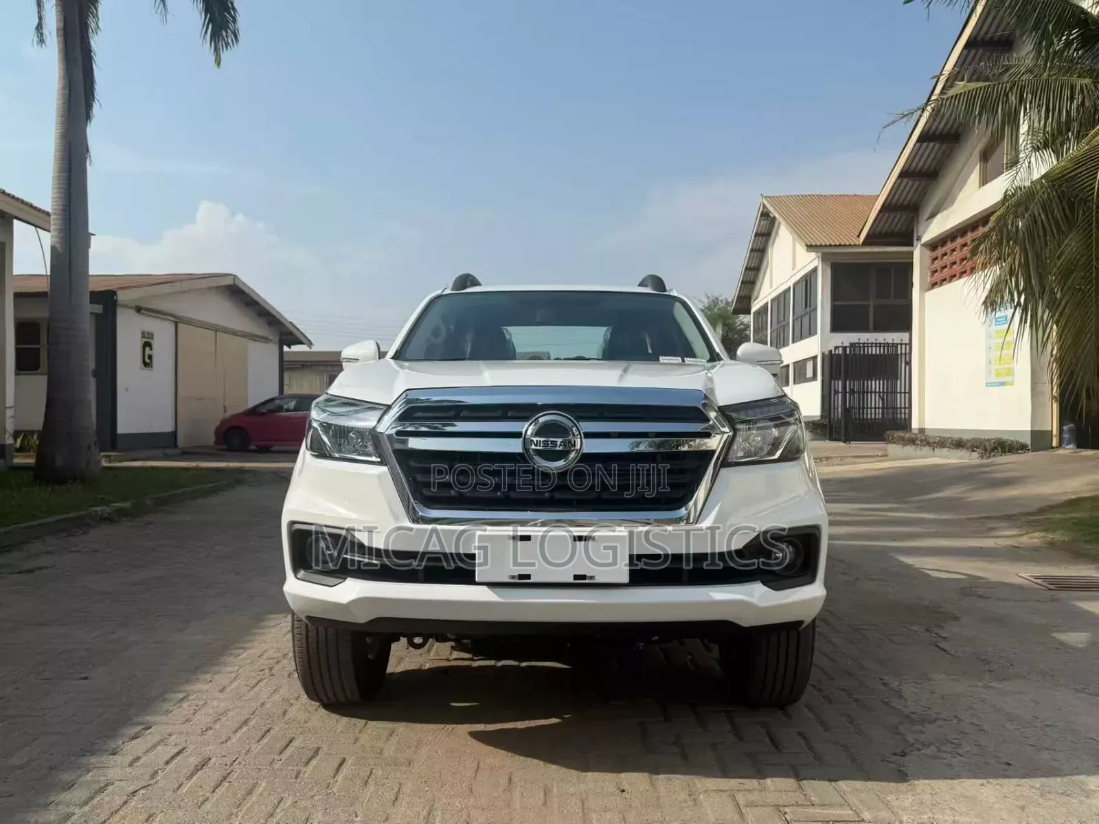 New Nissan Pick-Up 2025 White