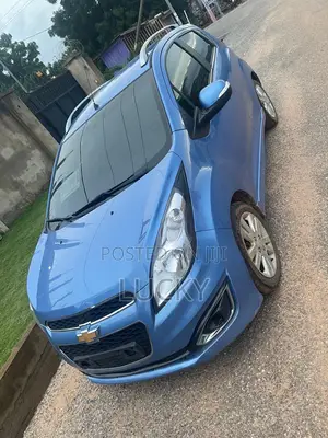 Chevrolet Spark 2LT 4dr Hatchback (1.2L 4cyl CVT) 2014 Blue