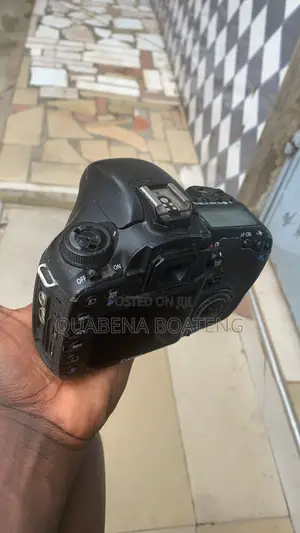 7d Camera for Sale at Cool Price.Camera Cover Will Be Added T 